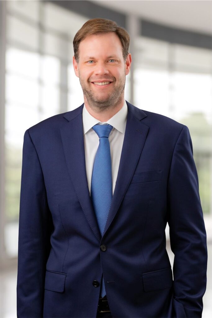 Christopher Noyes Partner Attorney at Kabateck LLP